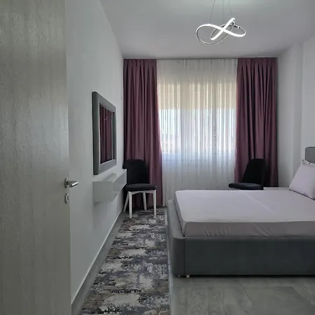 Luxury דירה *