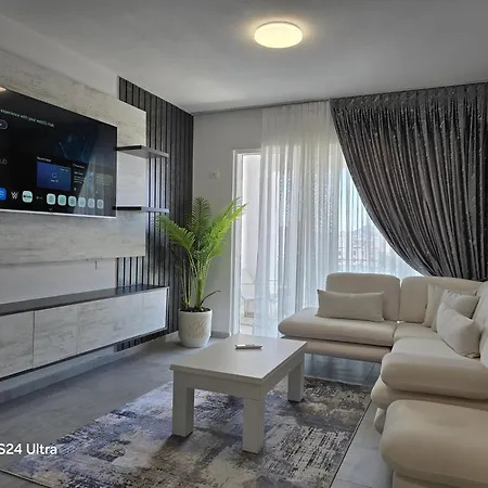 Luxury * Durrës